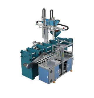 Fully automatic PE leaf injection molding yellow core system